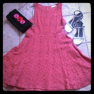 Beautiful salmon colored dress. Great condition.